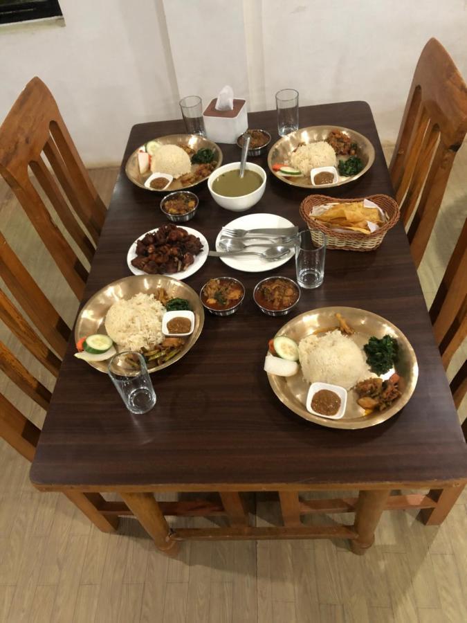Nayagaun Village Resort Nagarkot Buitenkant foto